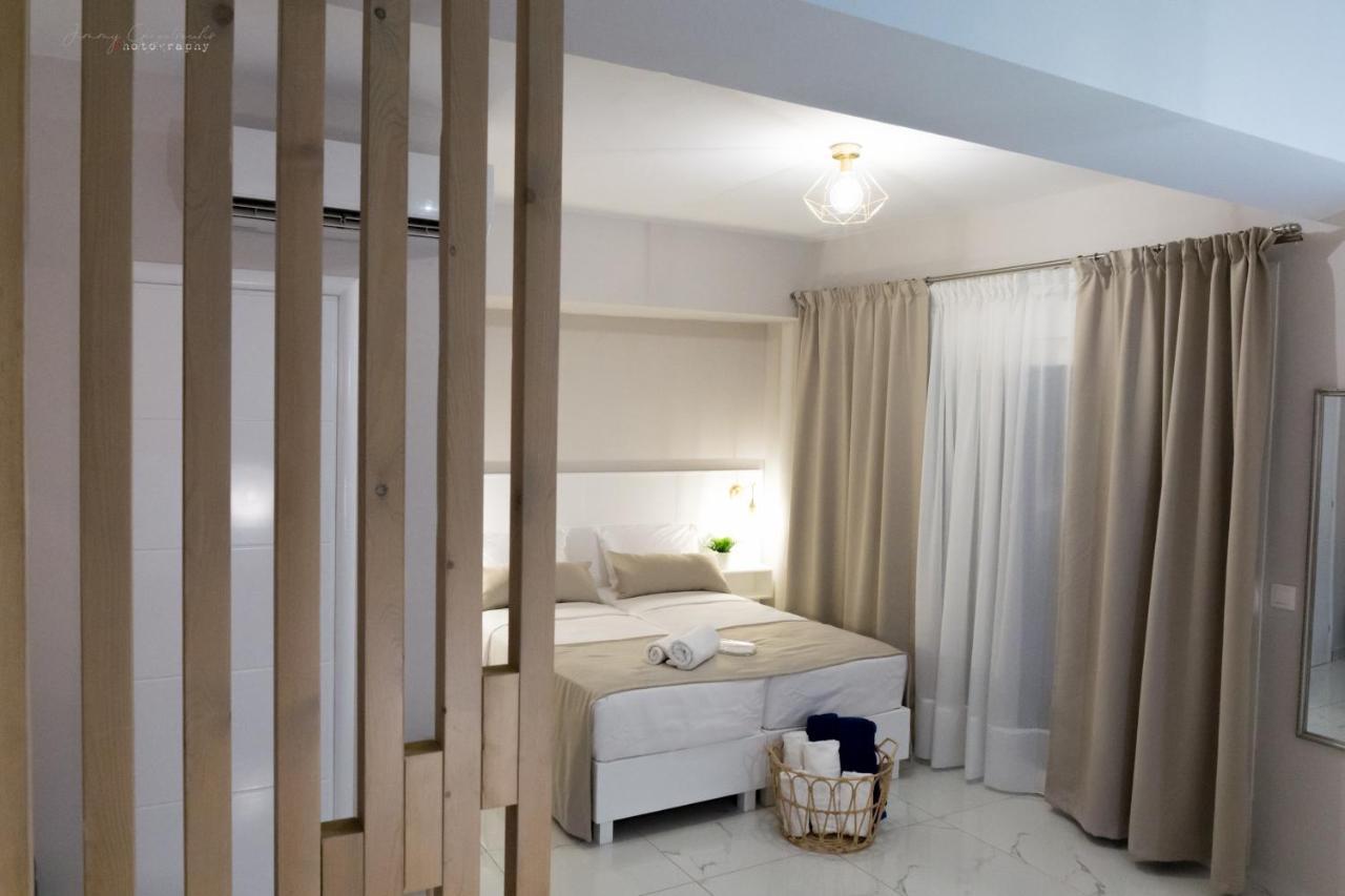 Sunset Brand New Luxury Apt With Pool & Sea View Karpathos Esterno foto