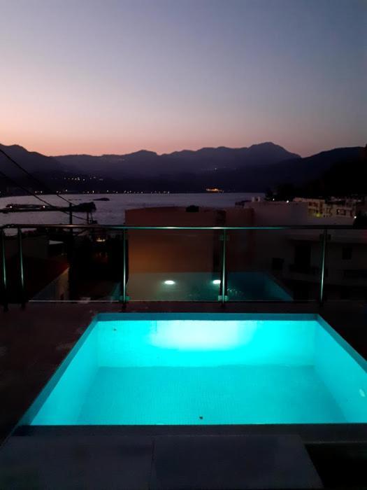 Sunset Brand New Luxury Apt With Pool & Sea View Karpathos Esterno foto