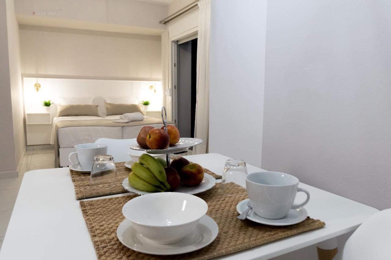 Sunset Brand New Luxury Apt With Pool & Sea View Karpathos Esterno foto