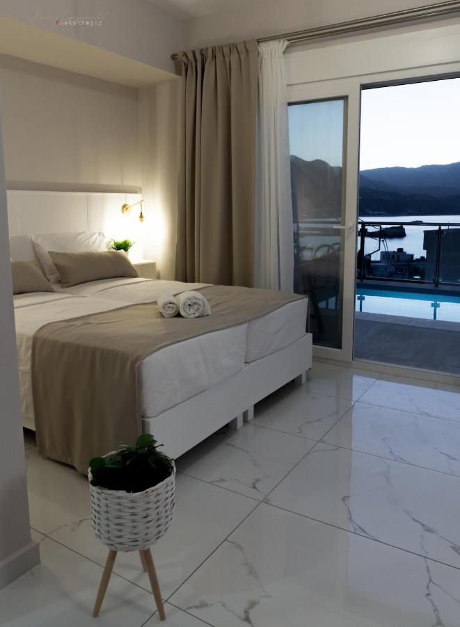 Sunset Brand New Luxury Apt With Pool & Sea View Karpathos Esterno foto